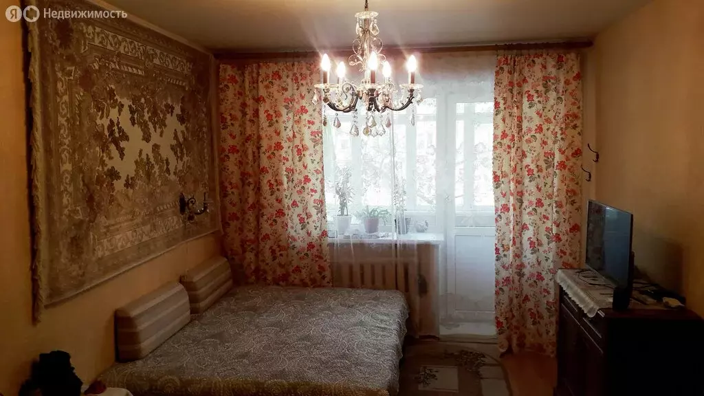 1-комнатная квартира: Серпухов, улица Ногина, 2А (33 м) - Фото 0