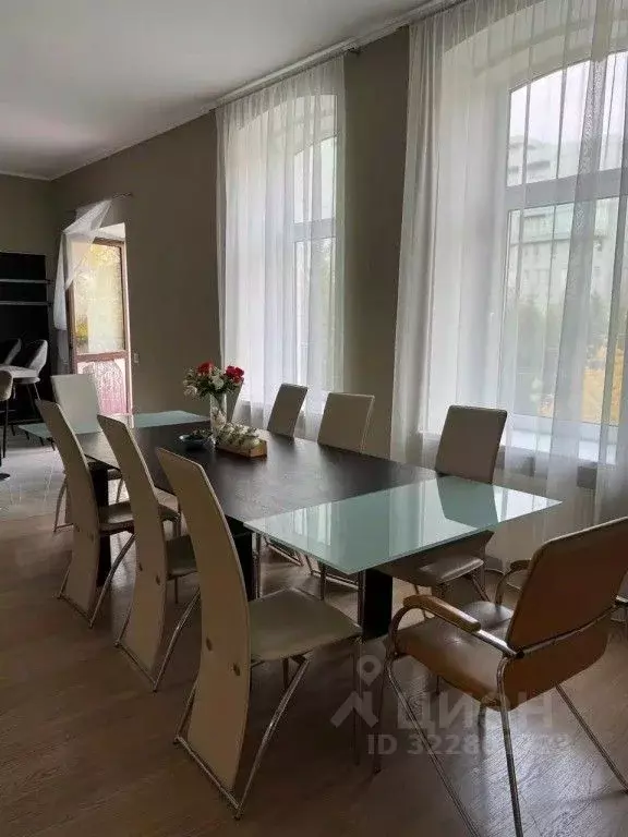 4-к кв. Татарстан, Казань ул. Гоголя, 25 (244.0 м) - Фото 1