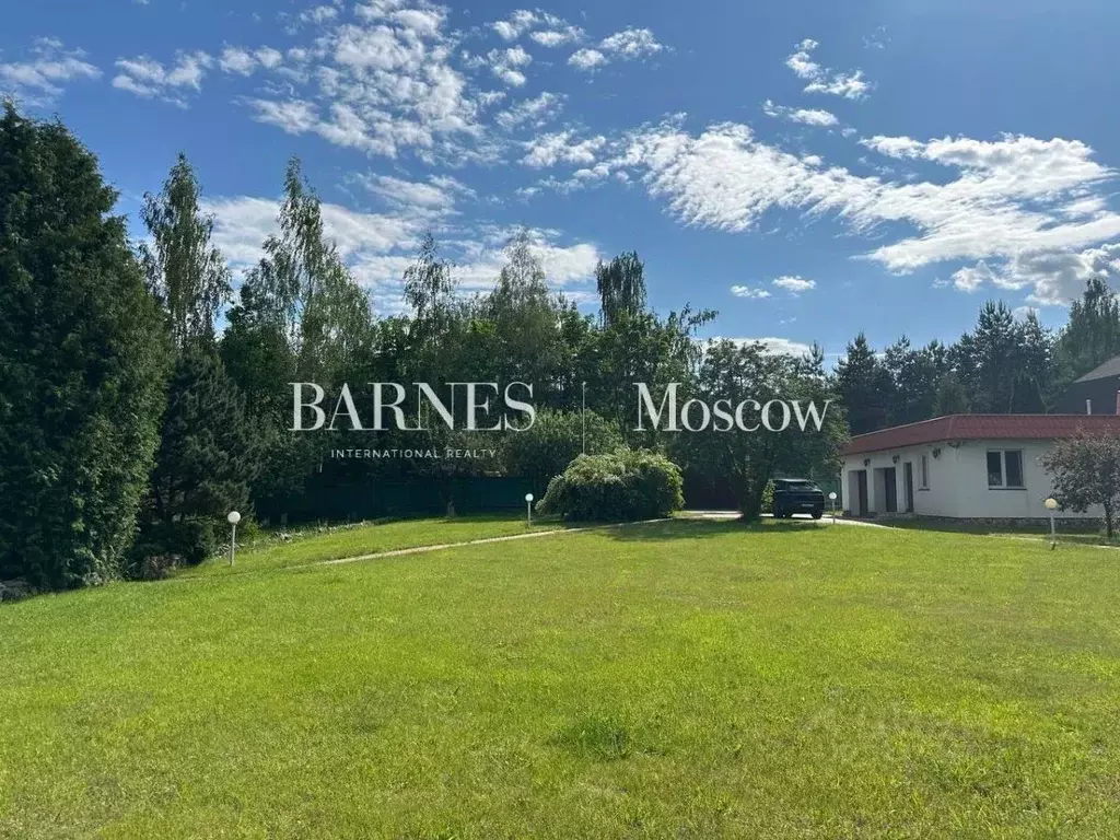 Участок в Московская область, Одинцовский городской округ, д. Раздоры, ... - Фото 1