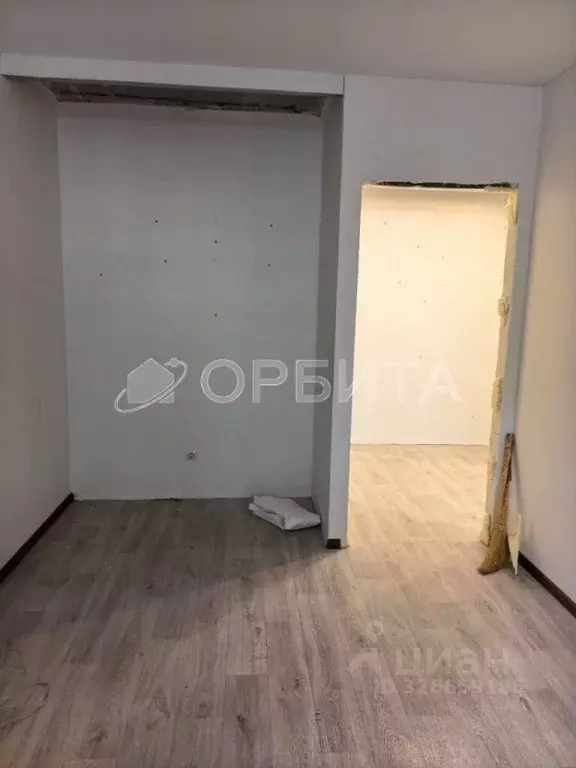 1-к кв. Тюменская область, Тюмень ул. Тимофея Чаркова, 79к3 (34.6 м) - Фото 2