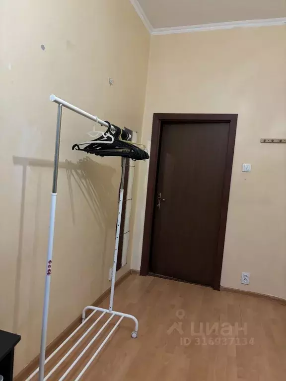 Комната Москва ул. Земляной Вал, 6С1 (12.3 м) - Фото 1