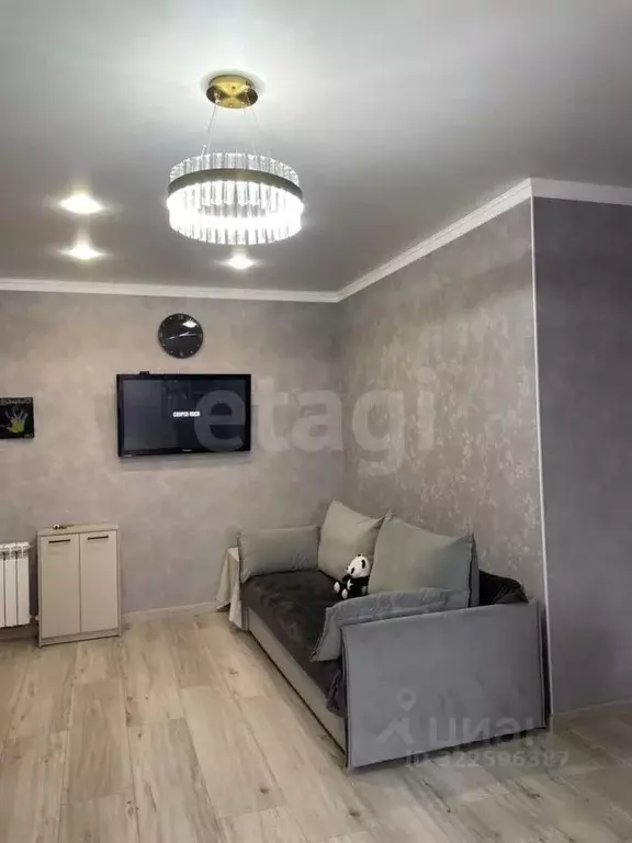 2-к кв. Северная Осетия, Владикавказ ул. Шамиля Джикаева, 7 (59.0 м) - Фото 1