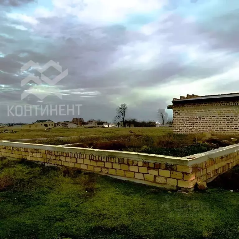 Участок в Крым, Евпатория Исмаил-Бей мкр, ул. Акъяр (6.8 сот.) - Фото 1