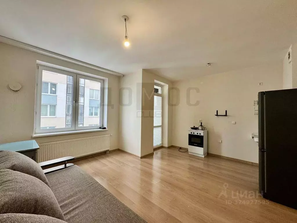 Студия Свердловская область, Екатеринбург ул. Крестинского, 2 (28.5 м) - Фото 2