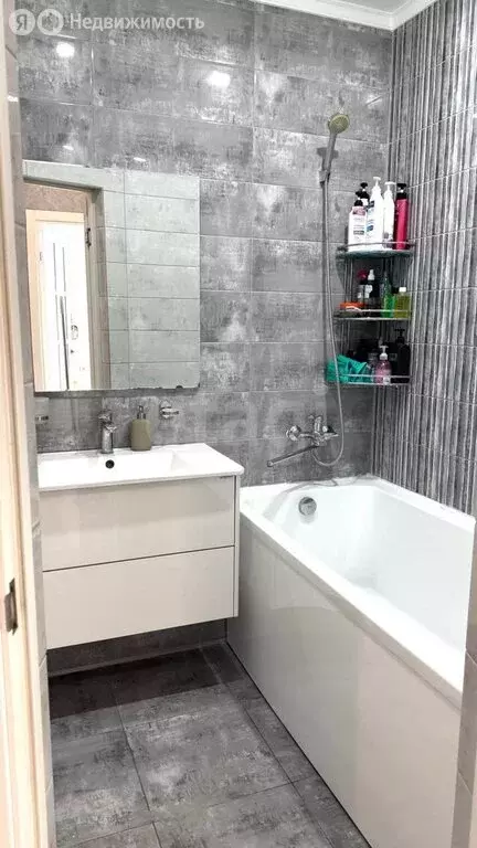 2-комнатная квартира: Элиста, улица В.И. Ленина, 284 (60.8 м) - Фото 1