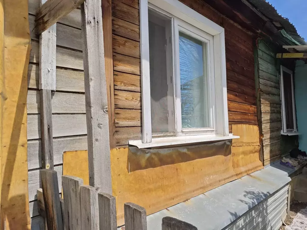 Дом в Саратовская область, Саратов ул. Имени 32-й Стрелковой Дивизии, ... - Фото 1