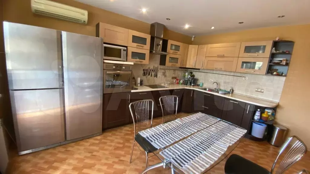 3-к. квартира, 114 м, 6/9 эт. - Фото 0