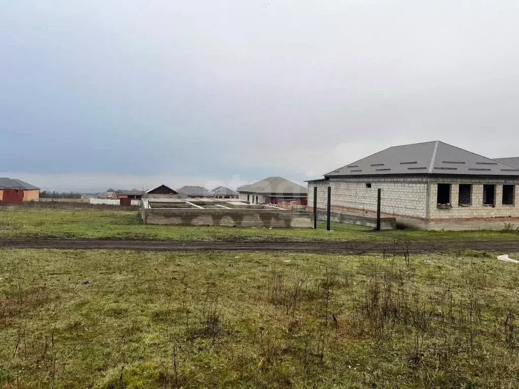 Участок в Ингушетия, Назрань ул. Сахалинская (6.0 сот.) - Фото 1