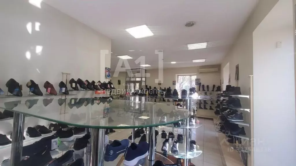 Помещение свободного назначения в Челябинская область, Челябинск ул. ... - Фото 2