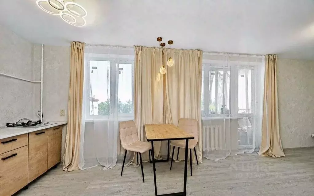 2-к кв. Севастополь ул. Репина, 10 (43.3 м) - Фото 1