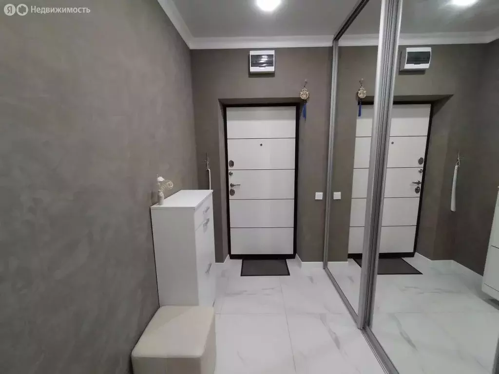 2-комнатная квартира: Краснодар, Боспорская улица, 2 (60 м) - Фото 1