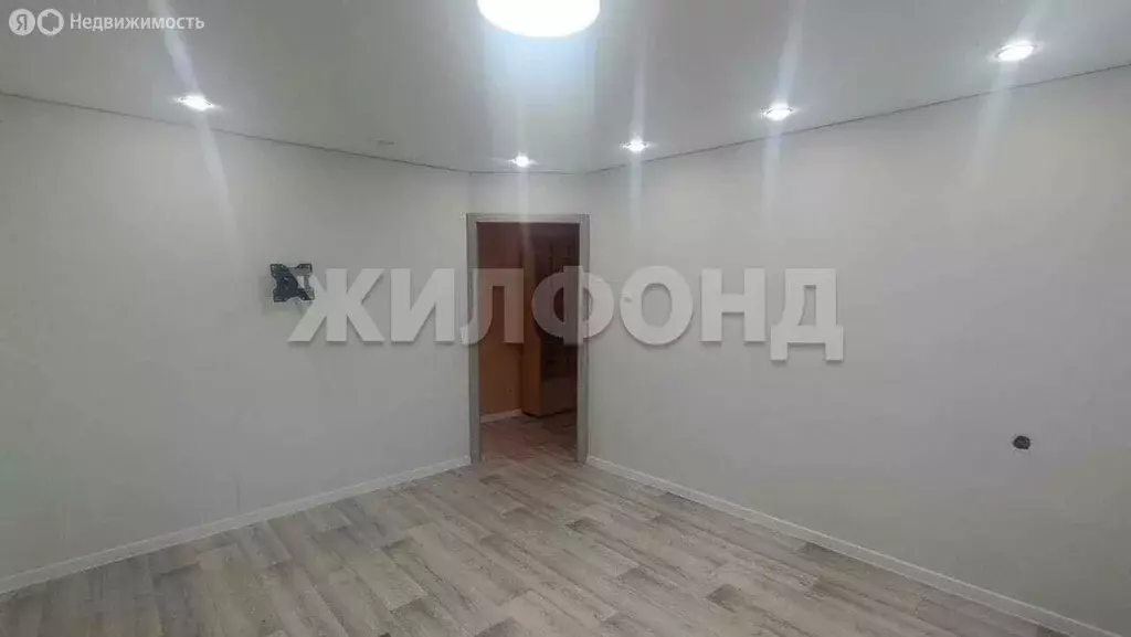 2-комнатная квартира: Горный, Космическая улица, 8 (43.7 м) - Фото 0