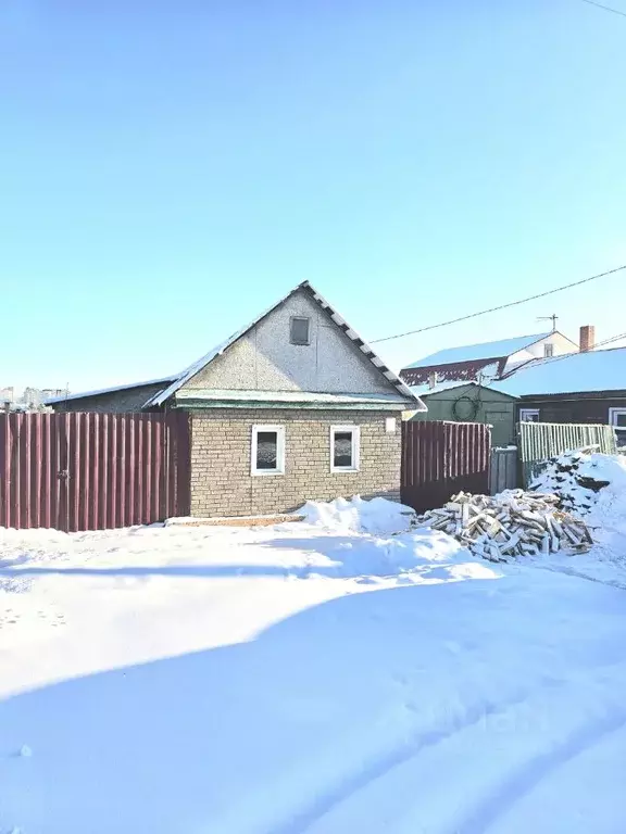 Дом в Омская область, Омск ул. 1-я Енисейская, 18 (61 м) - Фото 1