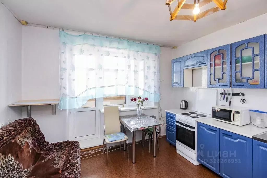 1-к кв. Тюменская область, Тюмень ул. Домостроителей, 26 (37.8 м) - Фото 1