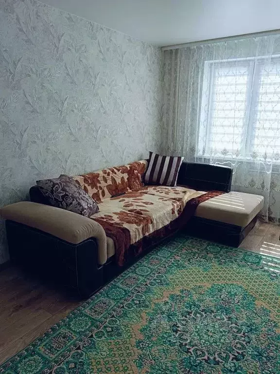 1-к кв. Омская область, Омск проезд 6-й Амурский, 18 (37.0 м) - Фото 1