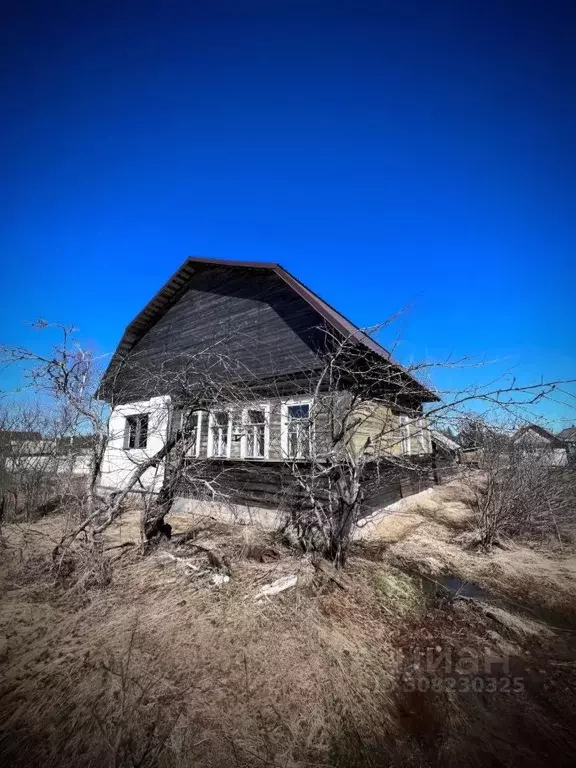 Дом в Новгородская область, Маловишерский район, Бургинское с/пос, д. ... - Фото 0