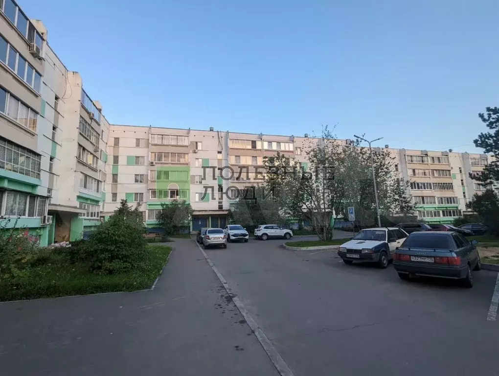 1-к. квартира, 44 м, 5/5 эт. - Фото 1