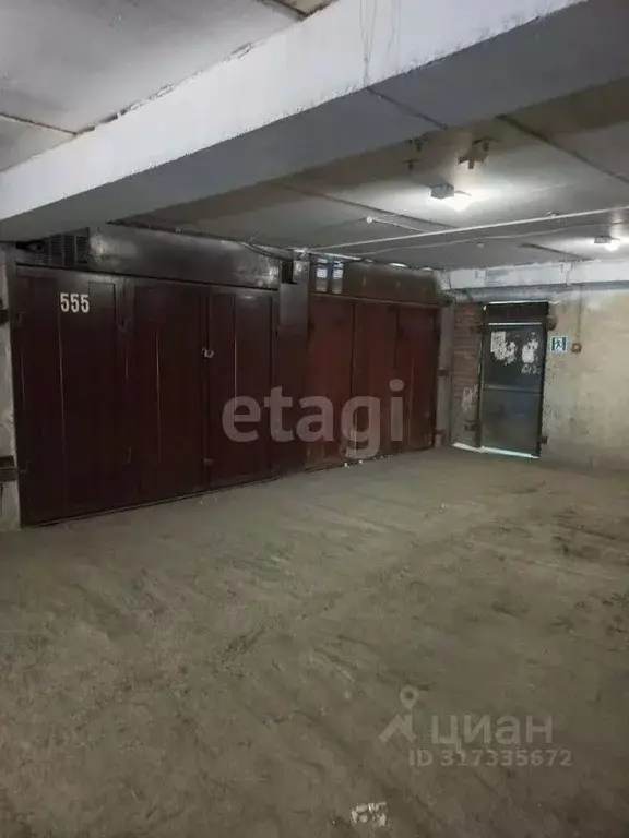 Гараж в Свердловская область, Екатеринбург ул. Фронтовых Бригад, 12 ... - Фото 0