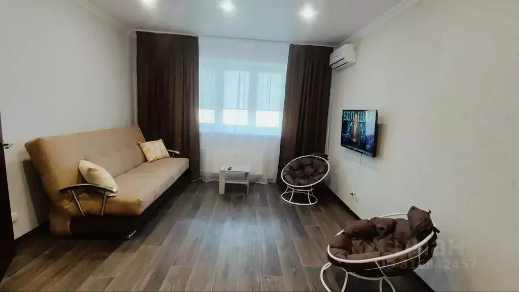 1-к кв. Татарстан, Казань ул. Чингиза Айтматова, 11 (36.0 м) - Фото 0