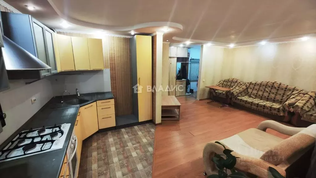 3-к кв. Волгоградская область, Волгоград ул. Строителей, 7 (70.6 м) - Фото 1