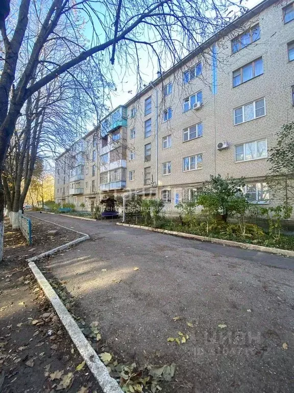 3-к кв. Ставропольский край, Ессентуки ул. Долина Роз (66.7 м) - Фото 0