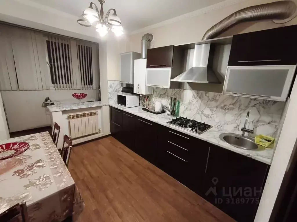 2-к кв. Ставропольский край, Ессентуки Садовая ул., 1Г (55.0 м) - Фото 0