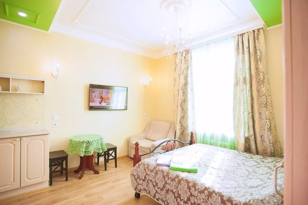 1-к кв. Свердловская область, Екатеринбург ул. Азина, 42 (18.0 м) - Фото 0