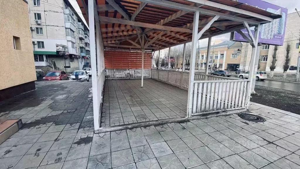 Помещение свободного назначения в Саратовская область, Энгельс просп. ... - Фото 2