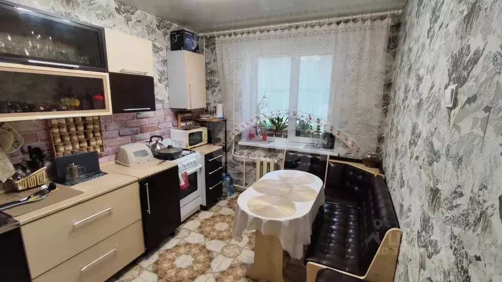 3-к кв. Вологодская область, Череповец Ленинградская ул., 50 (70.0 м) - Фото 2