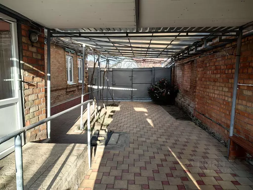 Дом в Краснодарский край, Ейск Морская ул. (57 м) - Фото 2