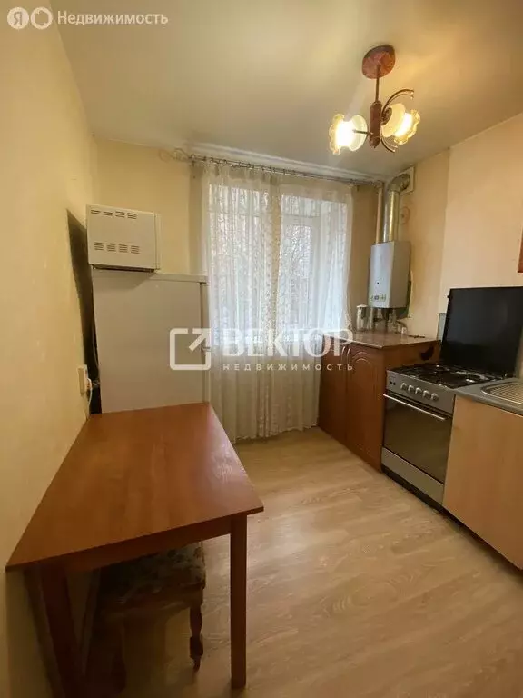 1-комнатная квартира: Иваново, улица 8 Марта, 27 (31 м) - Фото 2