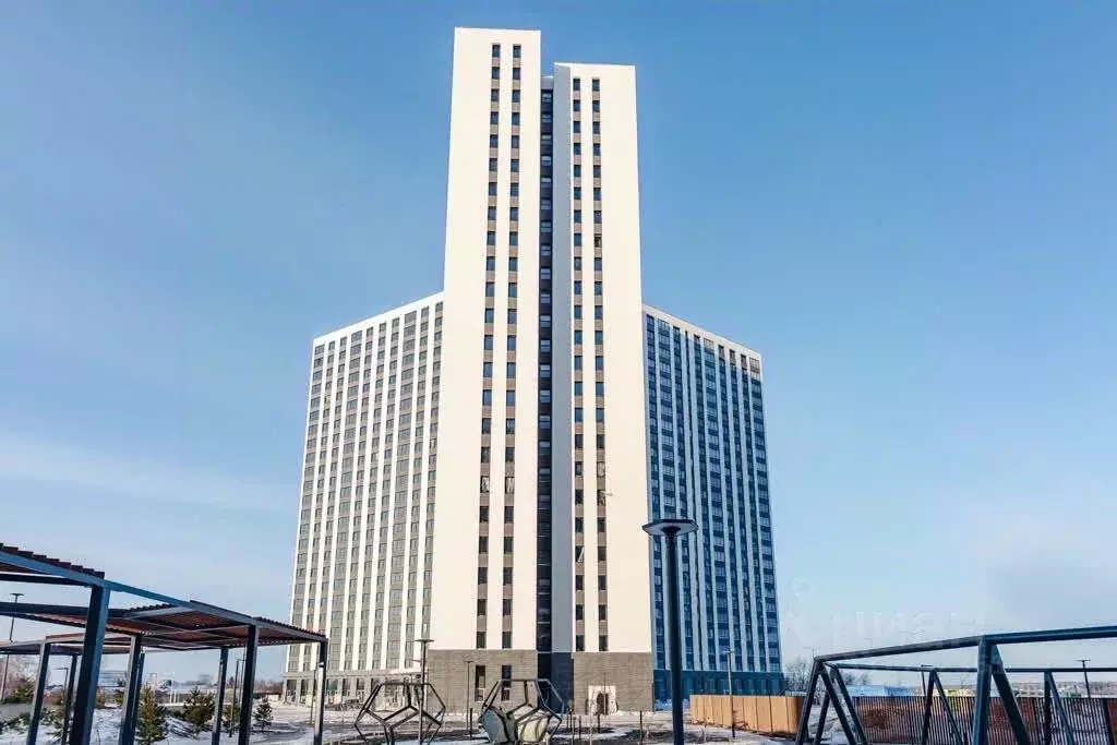 1-к кв. Тюменская область, Тюмень ул. Краснооктябрьская, 8 (44.1 м) - Фото 1