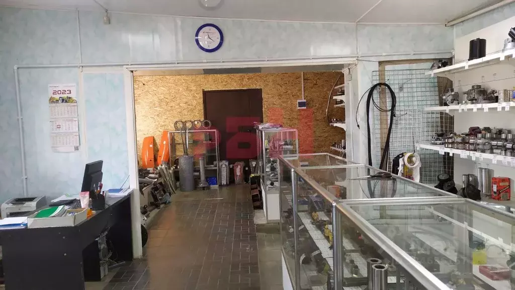 Торговая площадь в Курганская область, Курган Омская ул., 145 (120 м) - Фото 2