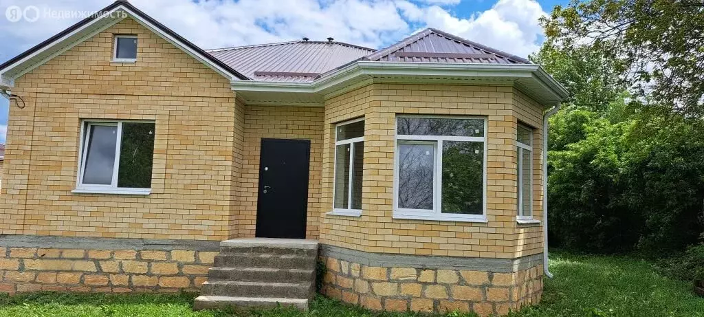 Дом в Михайловск, улица Гагарина (140 м) - Фото 1