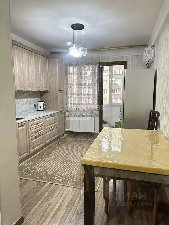 2-к кв. Дагестан, Каспийск просп. Акулиничева, 14 (77.6 м) - Фото 0