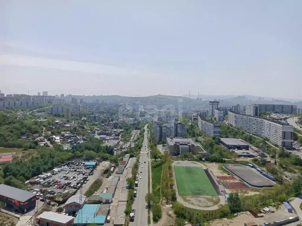 2-к кв. Приморский край, Владивосток ул. Черняховского, 11 (62.4 м) - Фото 0