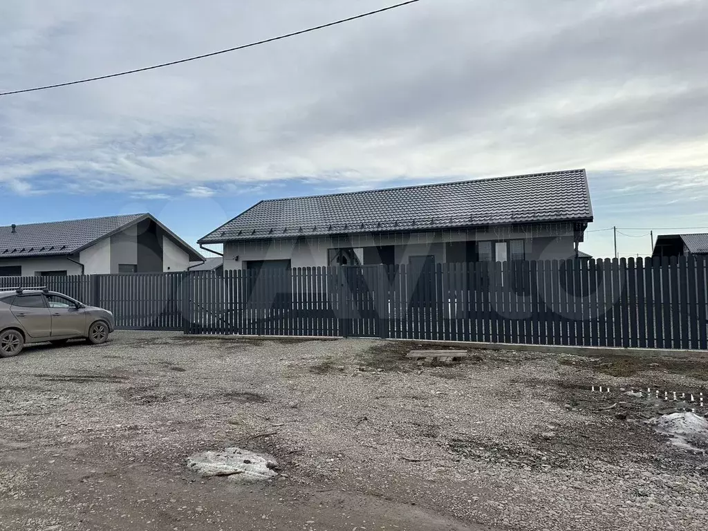 Дом 130 м на участке 8 сот. - Фото 0