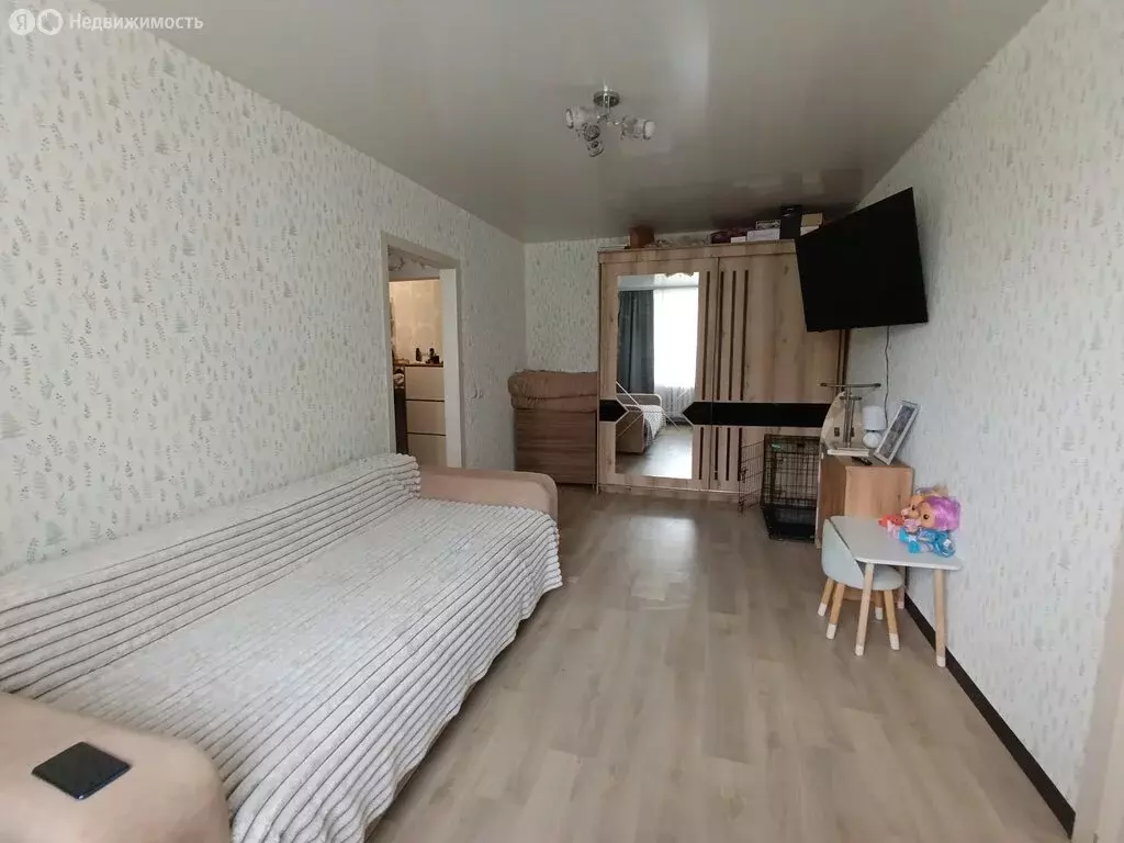 2-комнатная квартира: Дегтярск, улица Литвинова, 1 (43 м) - Фото 0