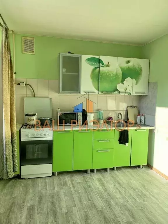 2-к кв. Белгородская область, Губкин Севастопольская ул., 18 (55.7 м) - Фото 1