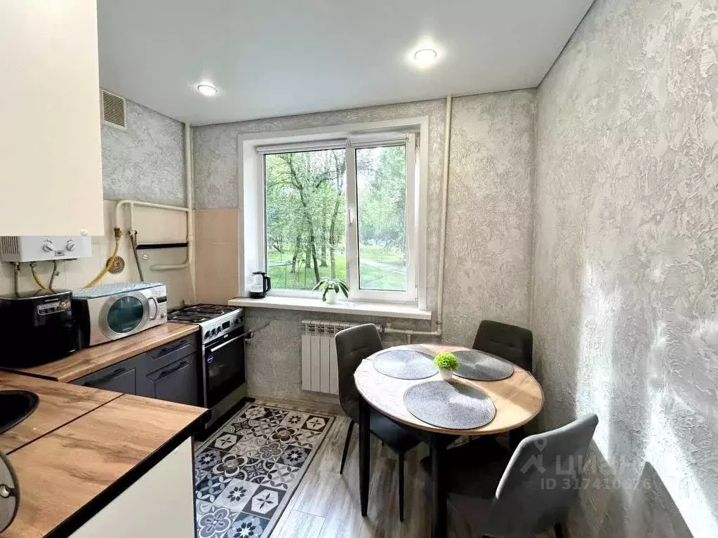 3-к кв. Мордовия, Саранск Серадзская ул., 27 (64.0 м) - Фото 1