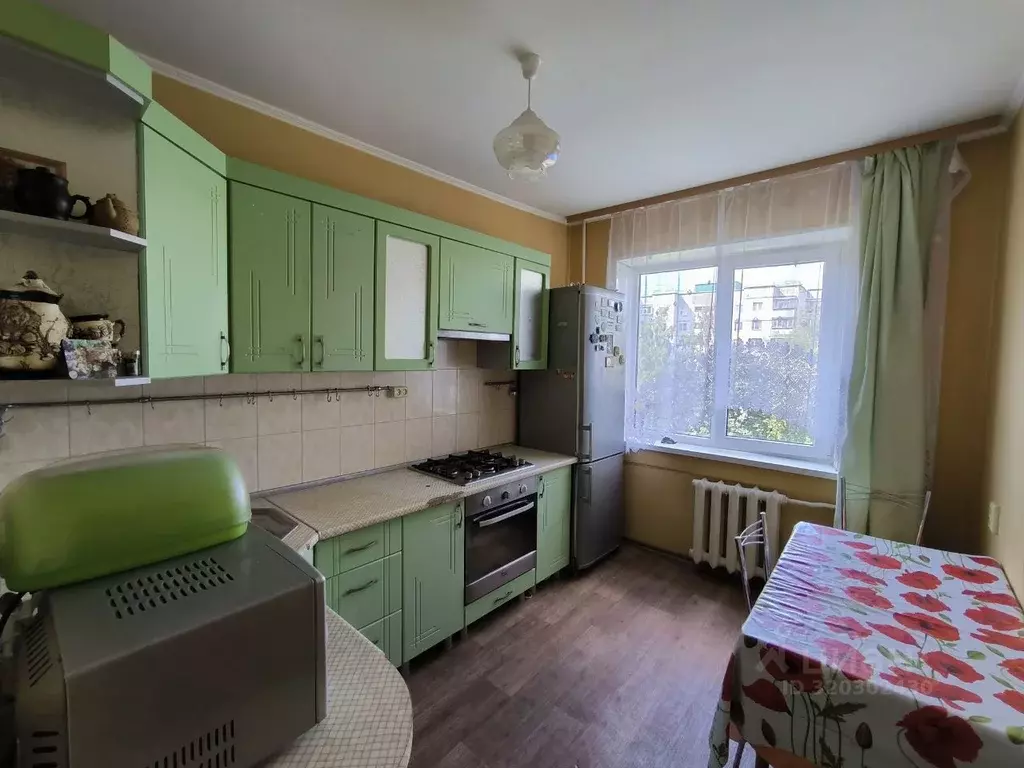 3-к кв. Курская область, Курск просп. Дружбы, 9 (60.0 м) - Фото 0