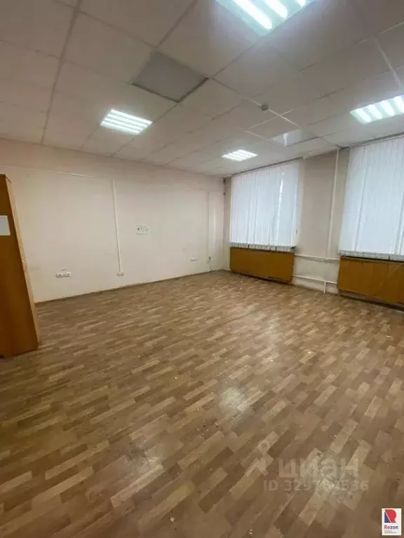 Офис в Челябинская область, Челябинск ул. Елькина, 79 (31 м) - Фото 1