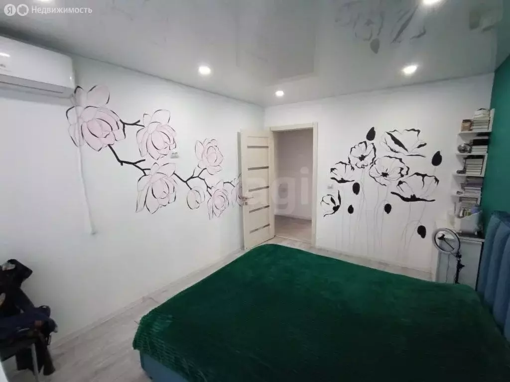 3-комнатная квартира: Майкоп, улица Димитрова, 11/2 (59 м) - Фото 1