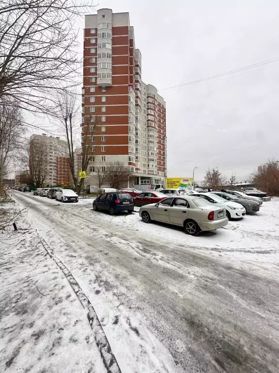 3-к кв. Свердловская область, Екатеринбург ул. Шефская, 101 (76.0 м) - Фото 1