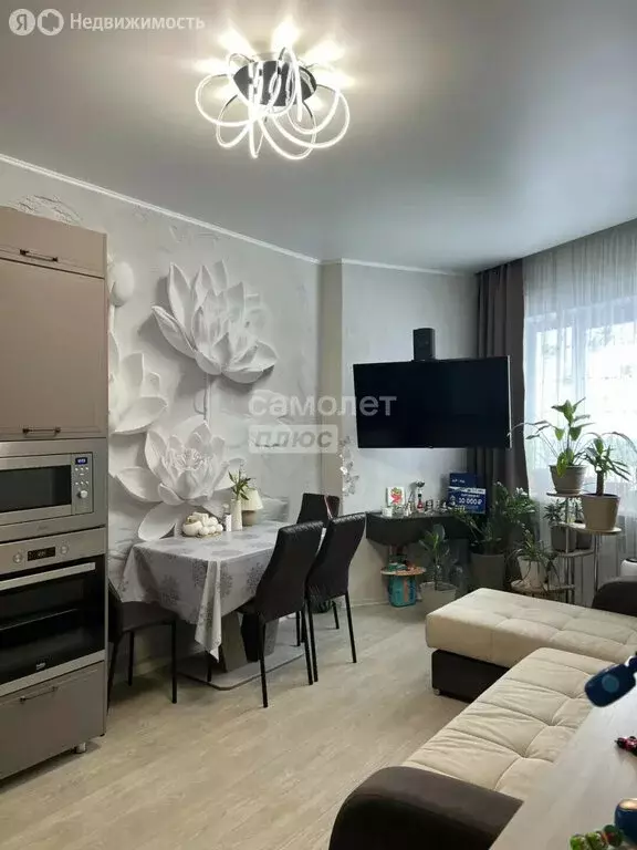 2-комнатная квартира: Кировск, Солнечная улица, 7 (52.2 м) - Фото 1
