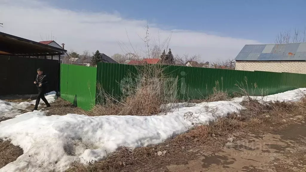 Участок в Саратовская область, Энгельс ул. 1-я Речная, 2 (8.28 сот.) - Фото 1