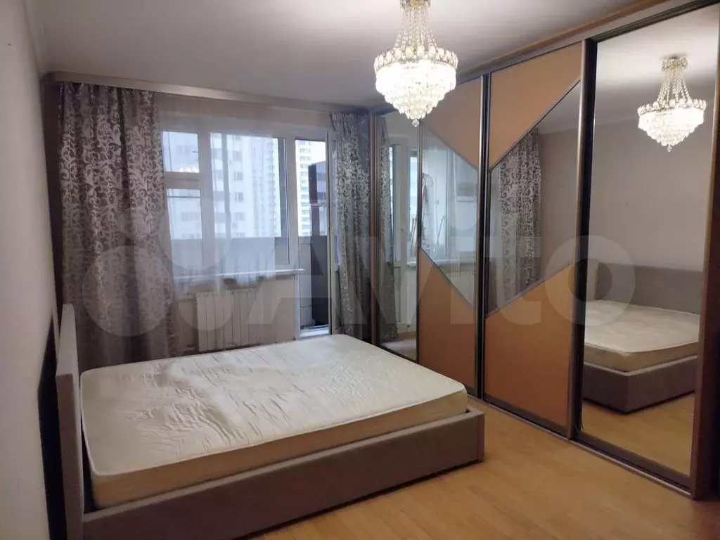 2-к. квартира, 64 м, 7/17 эт. - Фото 1