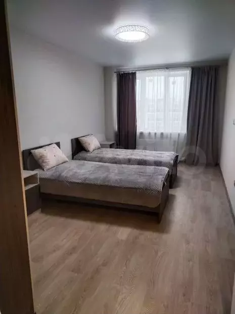 1-к. квартира, 40м, 5/5эт. - Фото 1