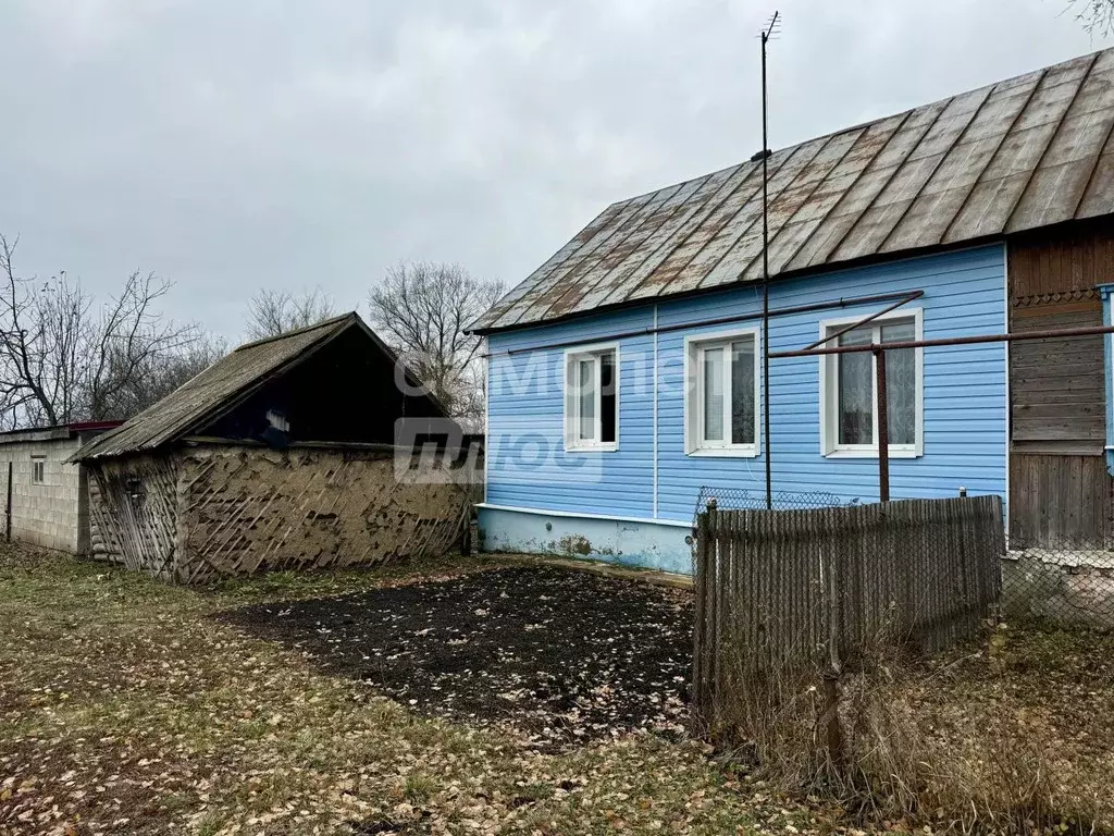 Дом в Тамбовская область, Тамбовский муниципальный округ, с. ... - Фото 1