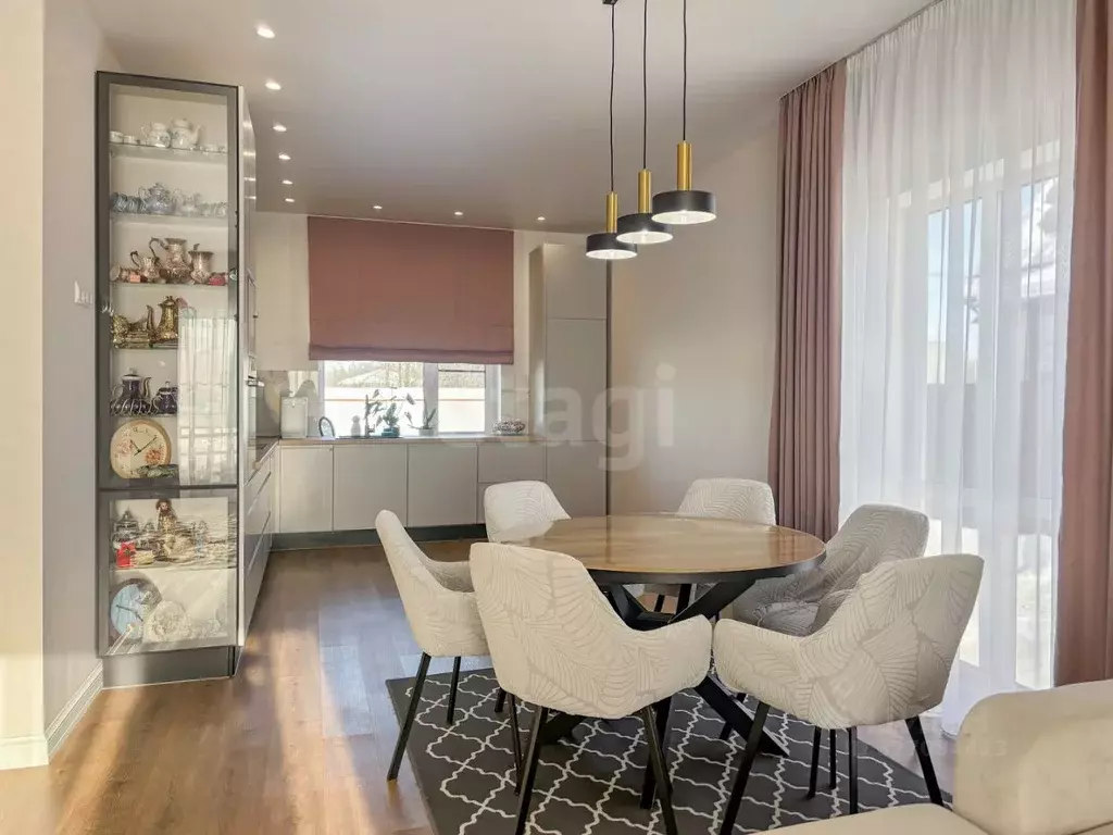 Дом в Псковская область, Псков ул. Капитана Руднева, 7 (148 м) - Фото 1